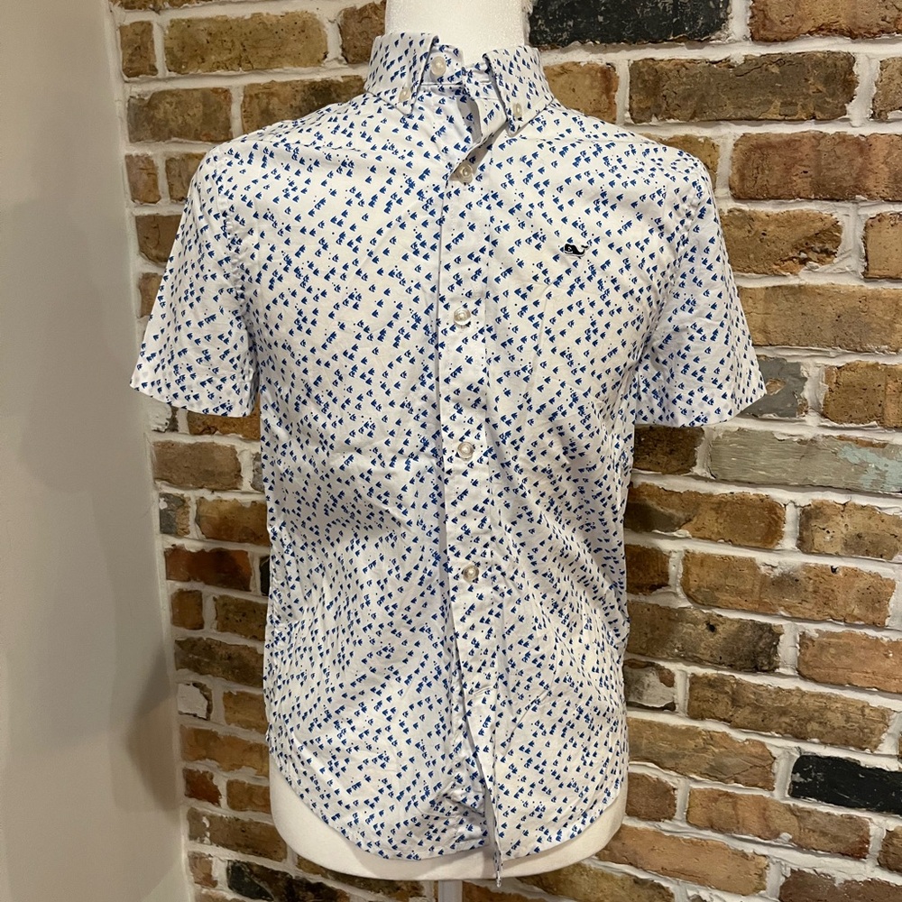 Vineyard Vines Boys Blue Fish Print Short Sleeve Button-Up Shirt